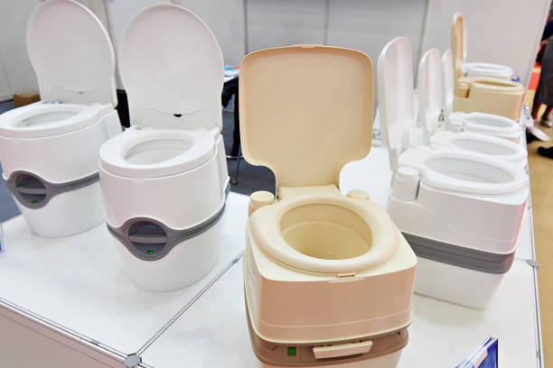 Best Standard Portable Toilet Rental  in Williamsburg, VA